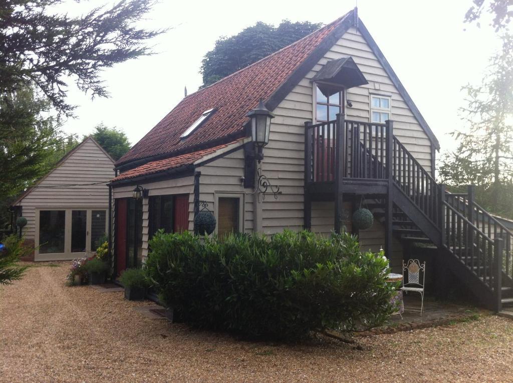 Bonningtons Stansted Self Catering Hotel Stansted Mountfitchet Bilik gambar