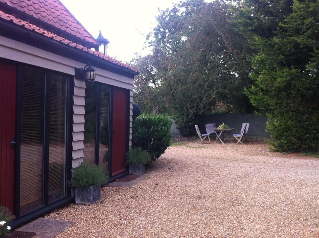 Bonningtons Stansted Self Catering Hotel Stansted Mountfitchet Bilik gambar