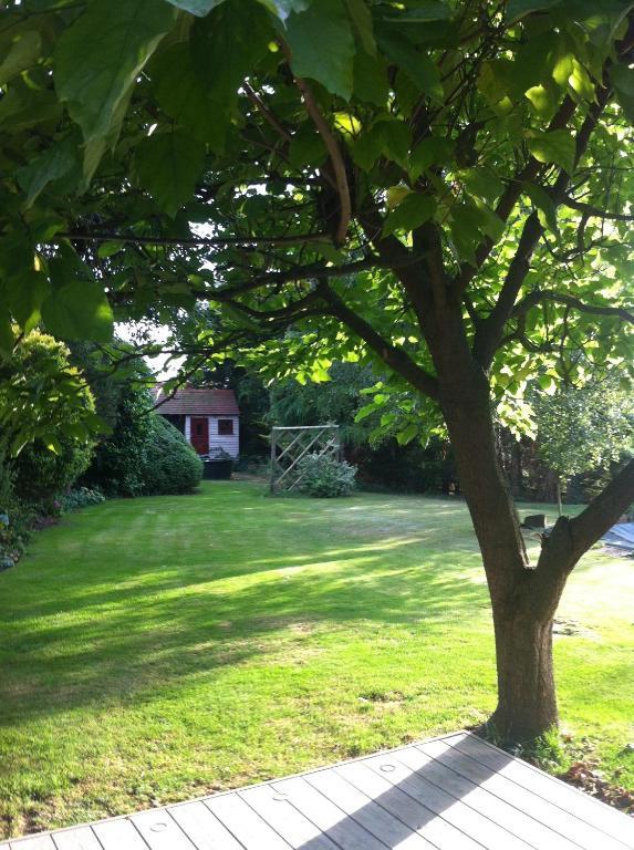 Bonningtons Stansted Self Catering Hotel Stansted Mountfitchet Bilik gambar