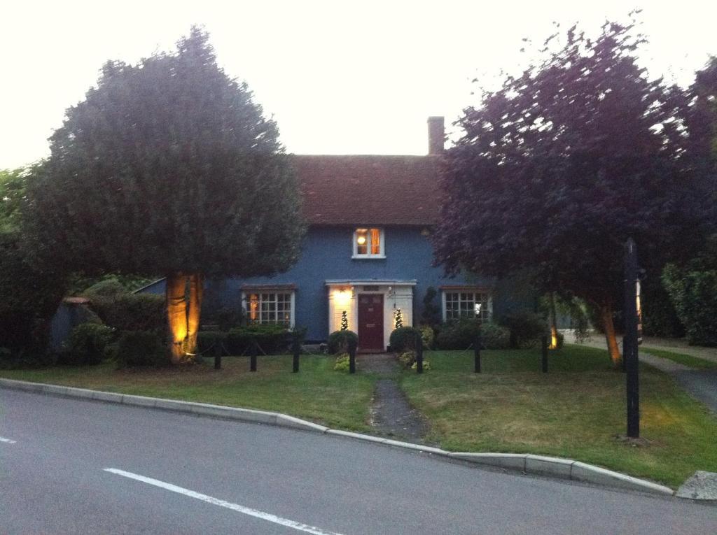 Bonningtons Stansted Self Catering Hotel Stansted Mountfitchet Bilik gambar